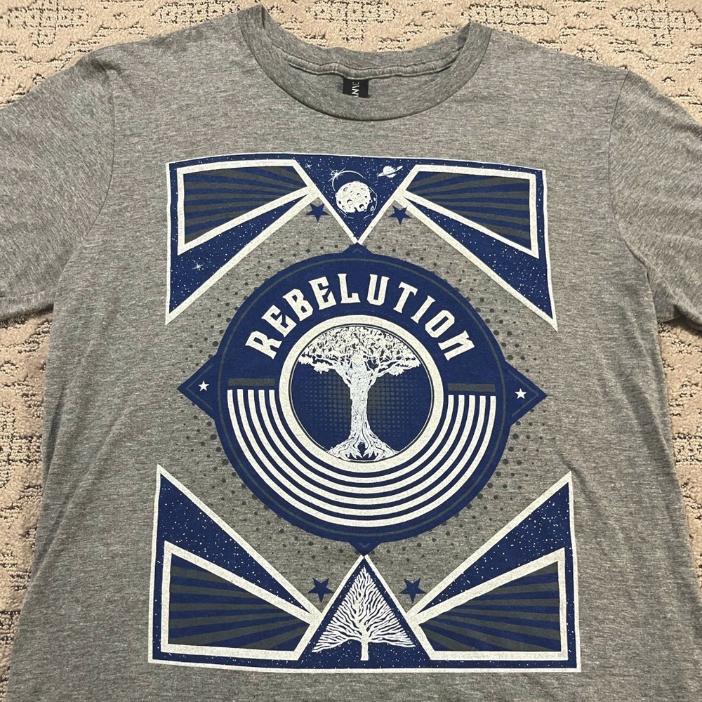 🎸 '22 Rebelution Band Earth Blue Base Tree Unworn Soft Ecology Style Tee - Picture 12 of 12